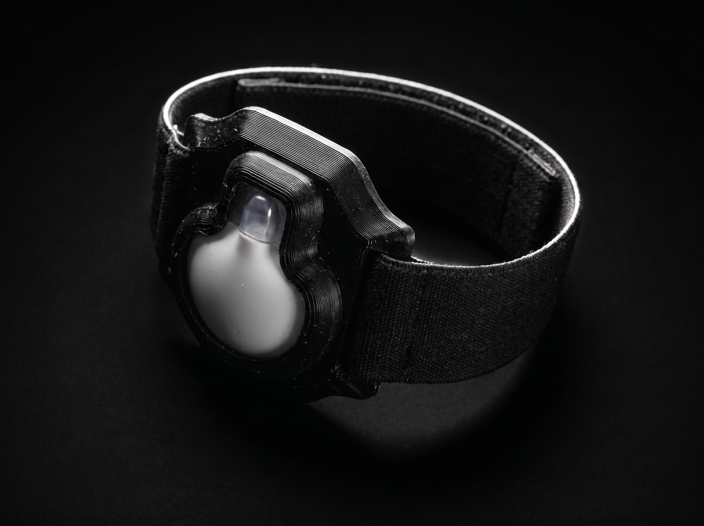 Resolve Band — Armband for Medtronic Guardian CGM